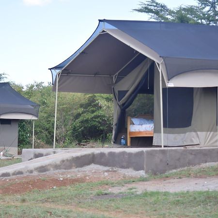 Maasai Mara Safari Camp In Kenya Bed & Breakfast Sekenani Екстериор снимка